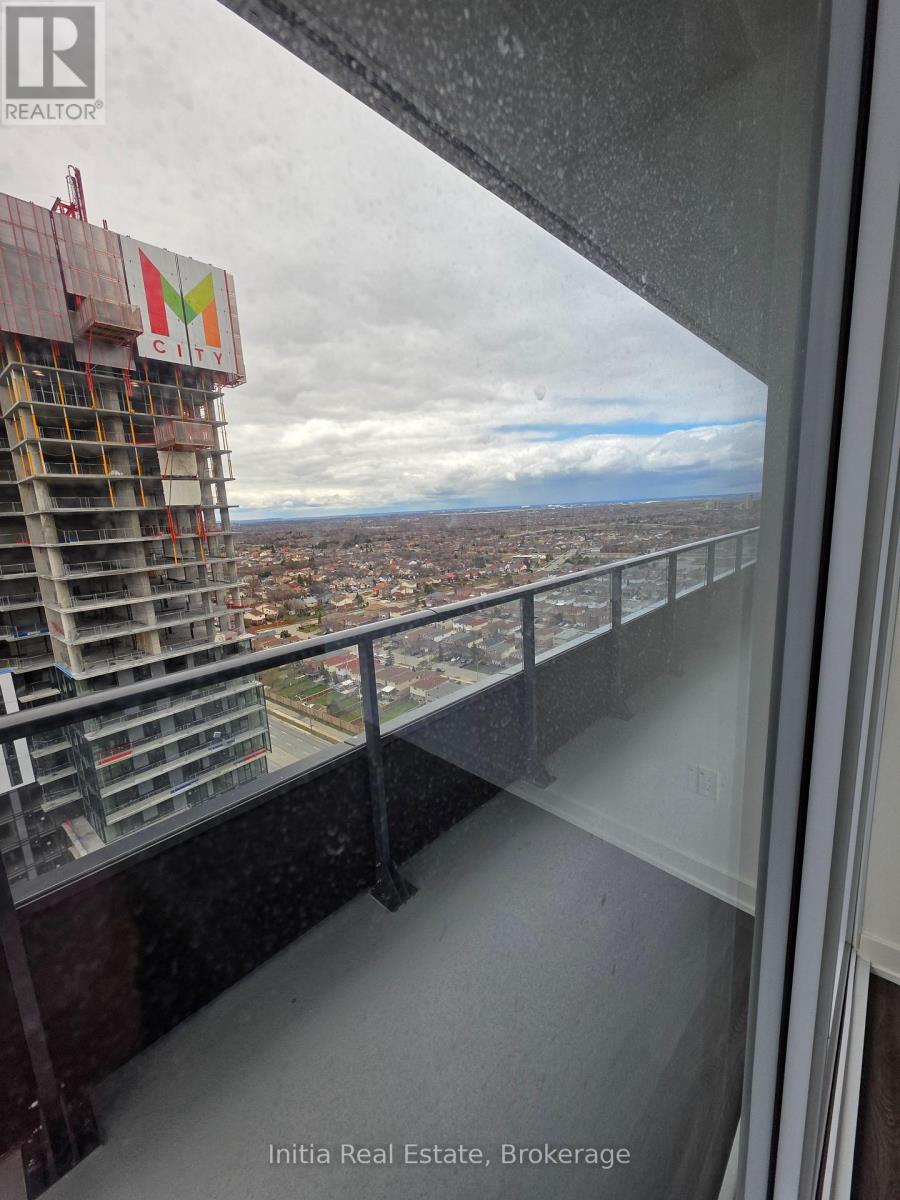 2112 - 448 Burnhamthorpe Road W, Mississauga, Ontario  L5B 4M6 - Photo 18 - W12958788