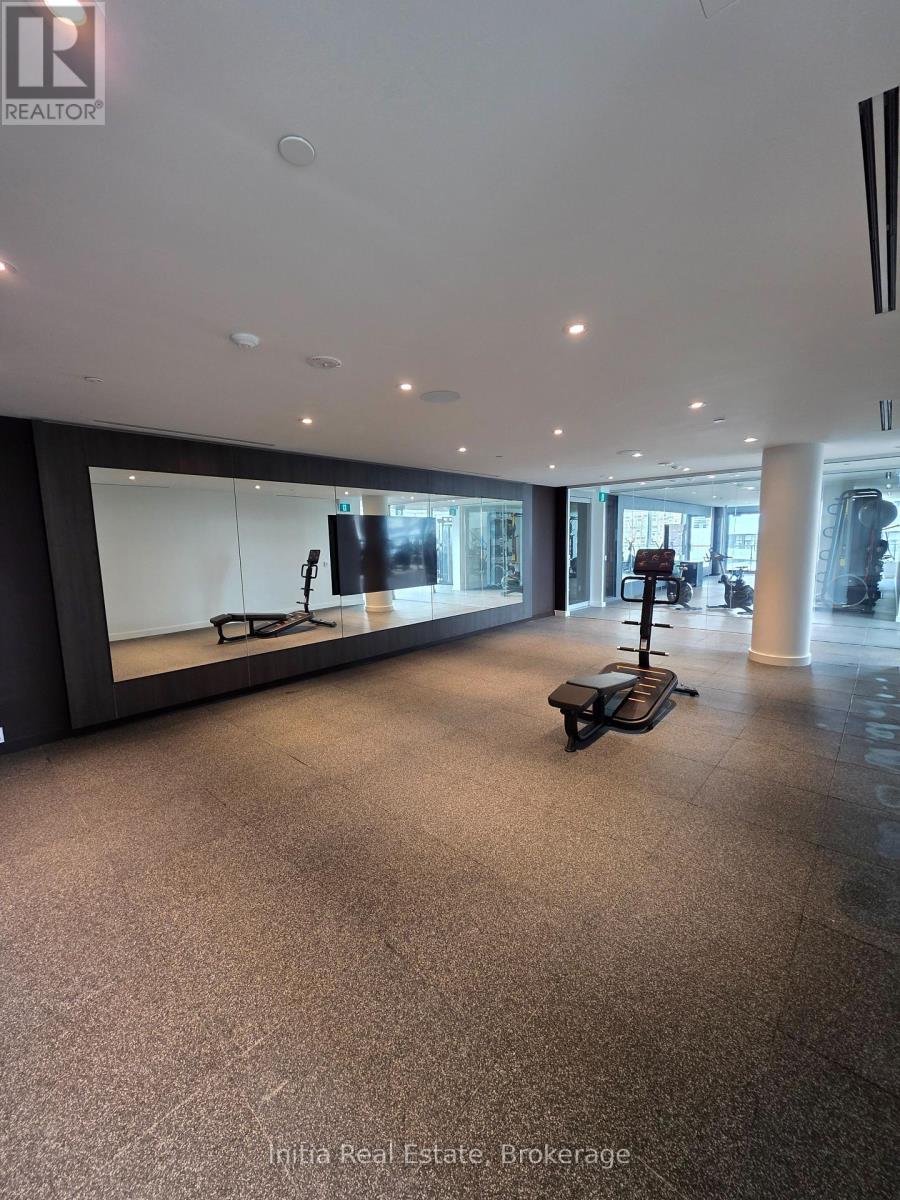2112 - 448 Burnhamthorpe Road W, Mississauga, Ontario  L5B 4M6 - Photo 22 - W12958788