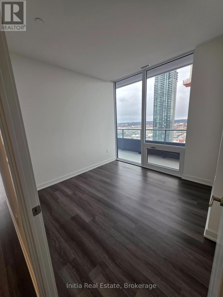 2112 - 448 Burnhamthorpe Road W, Mississauga, Ontario  L5B 4M6 - Photo 8 - W12958788