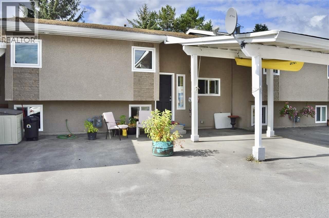 16 863 S LAHAKAS BOULEVARD, Kitimat, British Columbia