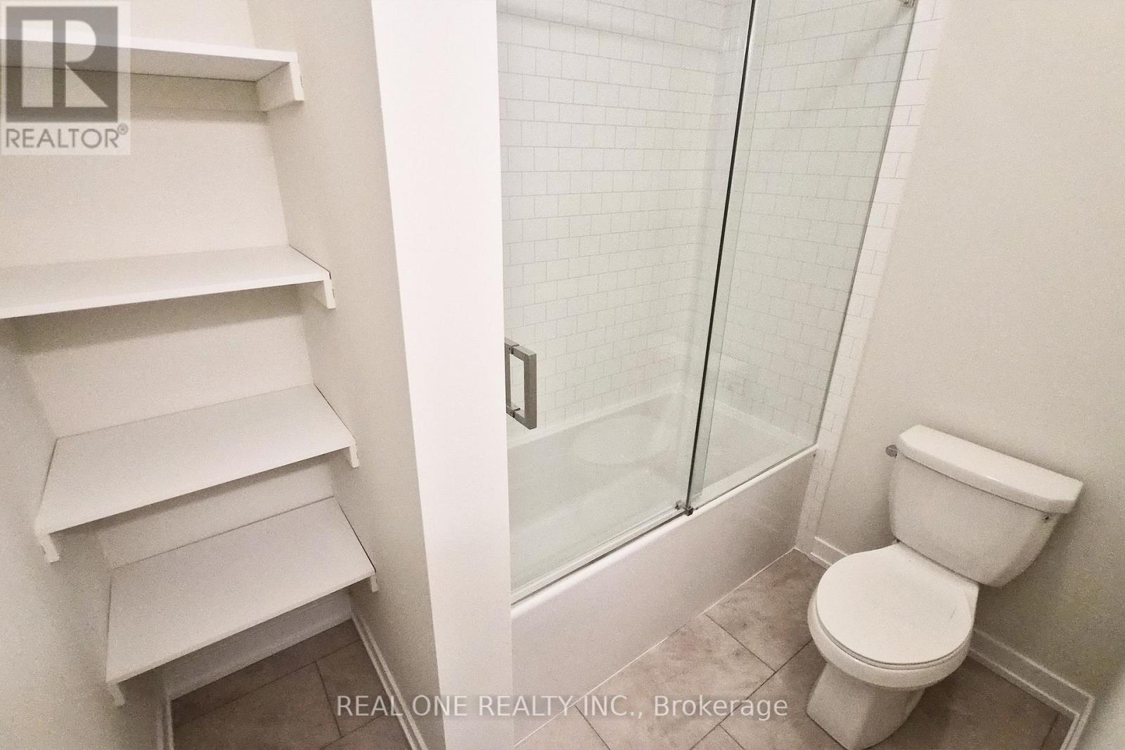 23 Agnes Lane, Richmond Hill, Ontario  L4B 0J7 - Photo 22 - N12958582