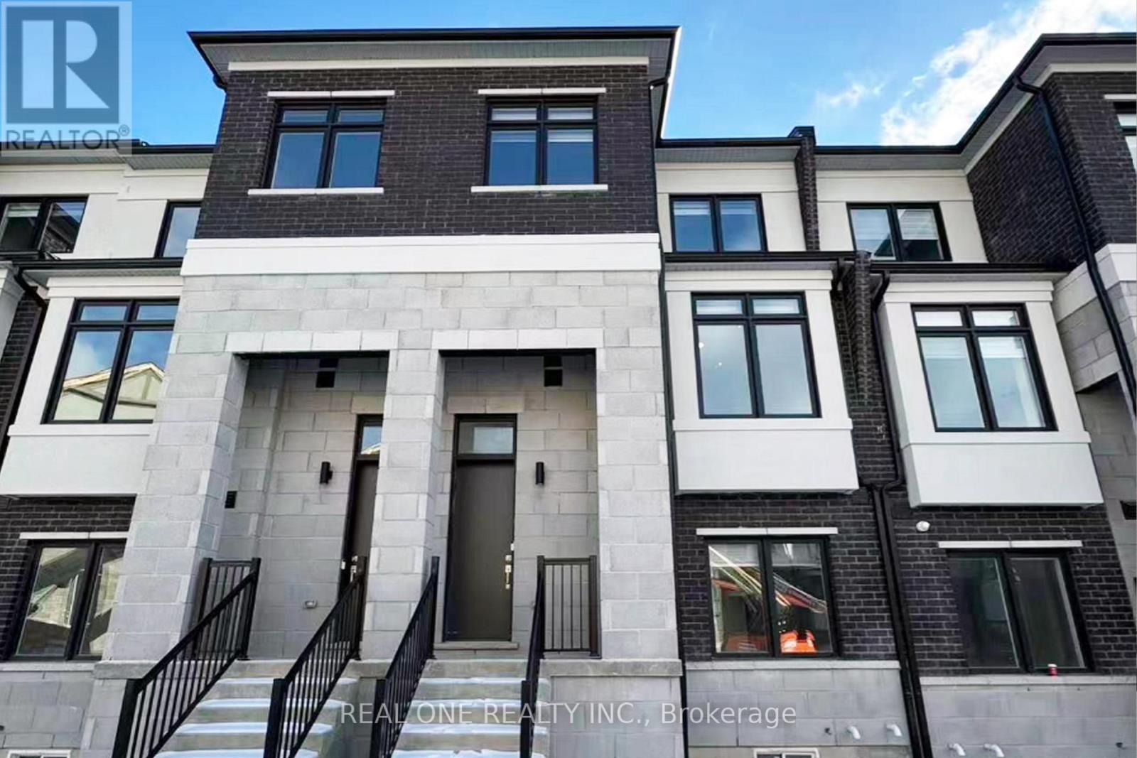 23 Agnes Lane, Richmond Hill, Ontario  L4B 0J7 - Photo 26 - N12958582