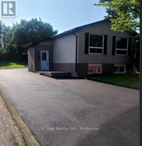 24 CHILTON DRIVE, Hamilton, Ontario