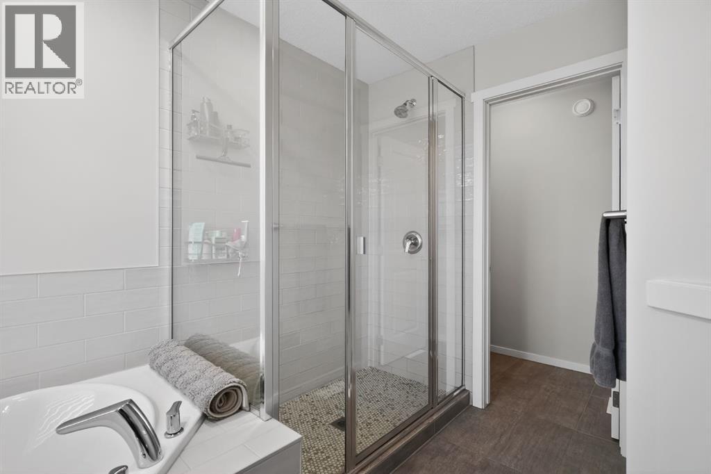 37 Kingsbury Close SE, Airdrie, Alberta  T4A 0R3 - Photo 36 - A2296020