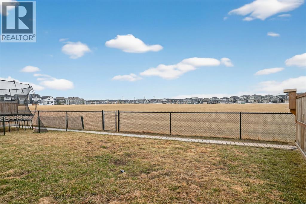 37 Kingsbury Close SE, Airdrie, Alberta  T4A 0R3 - Photo 47 - A2296020