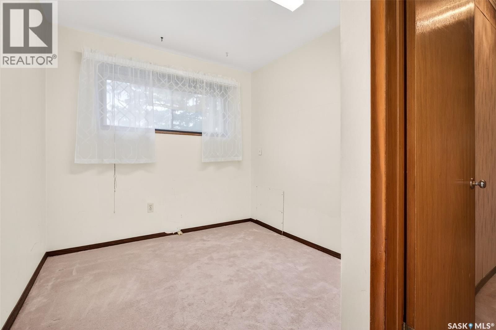 528 Athabasca Street E, Moose Jaw, Saskatchewan  S6H 0M1 - Photo 25 - SK032121