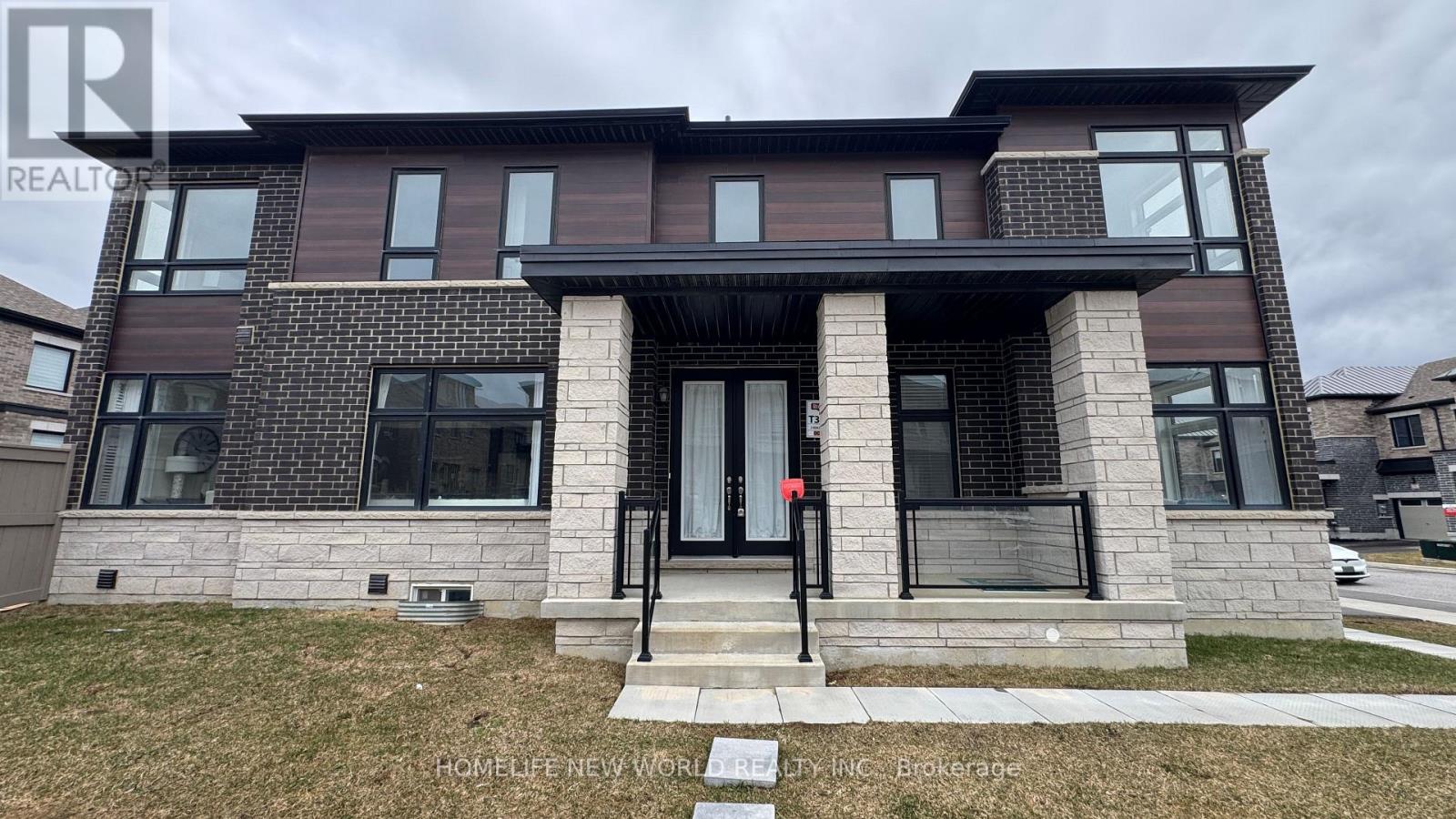 2 HERCULES CLUB DRIVE, Richmond Hill, Ontario