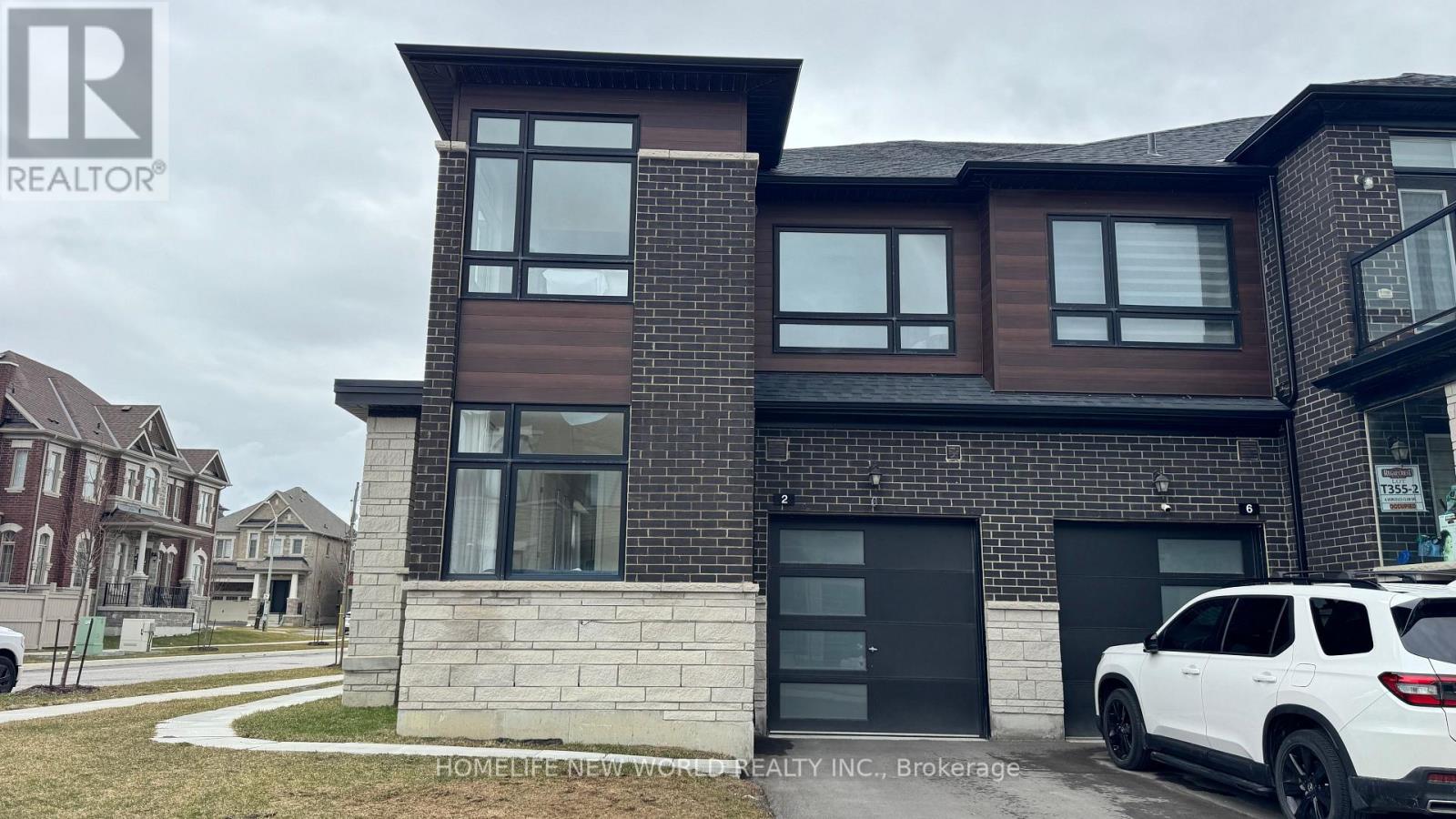 2 Hercules Club Drive, Richmond Hill, Ontario  L4E 1K6 - Photo 2 - N12837232