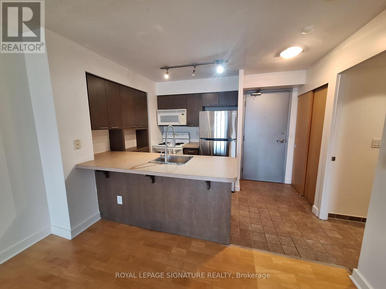 1516 - 255 Richmond Street E, Toronto, Ontario  M5A 4T7 - Photo 3 - C12958822