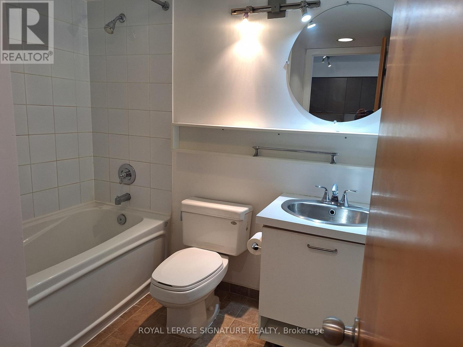 1516 - 255 Richmond Street E, Toronto, Ontario  M5A 4T7 - Photo 7 - C12958822