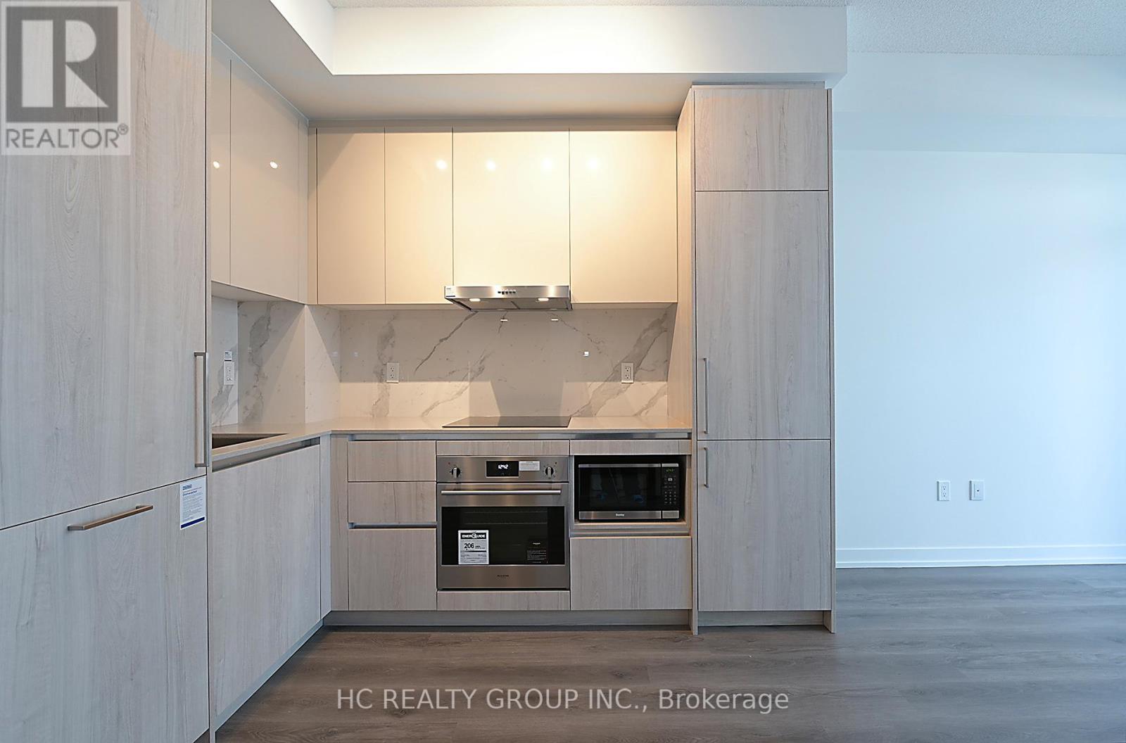 801 - 225 Commerce Street, Vaughan, Ontario  L4K 0R1 - Photo 4 - N12958818