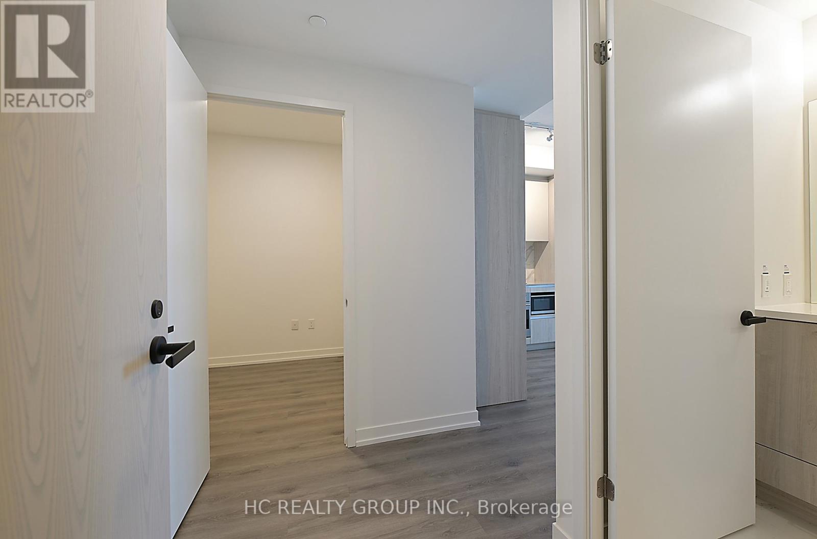 801 - 225 Commerce Street, Vaughan, Ontario  L4K 0R1 - Photo 9 - N12958818