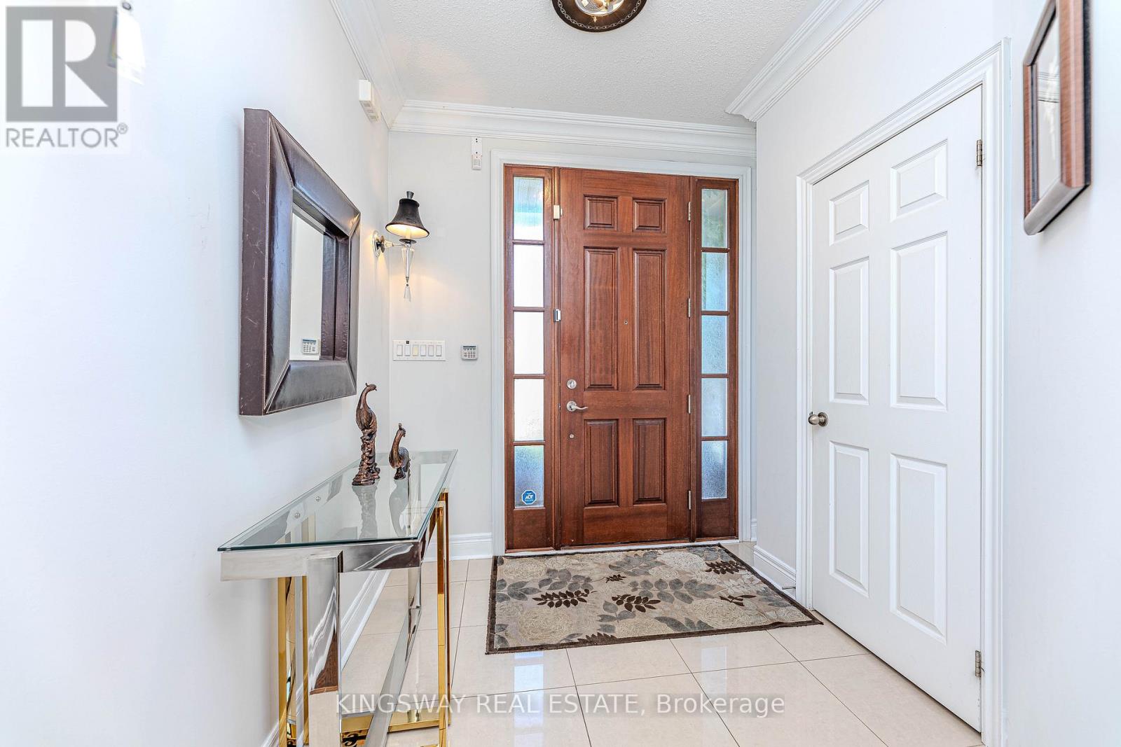 651 Via Romano Boulevard, Vaughan, Ontario  L6A 0G1 - Photo 4 - N12958824