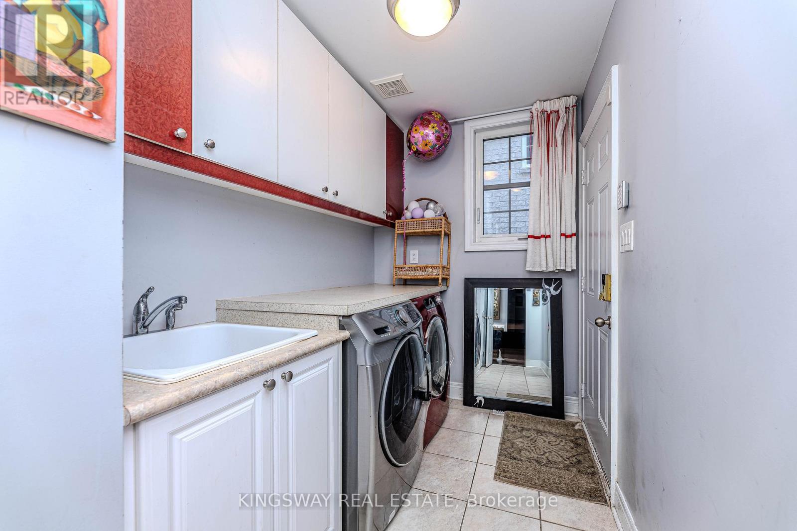 651 Via Romano Boulevard, Vaughan, Ontario  L6A 0G1 - Photo 6 - N12958824