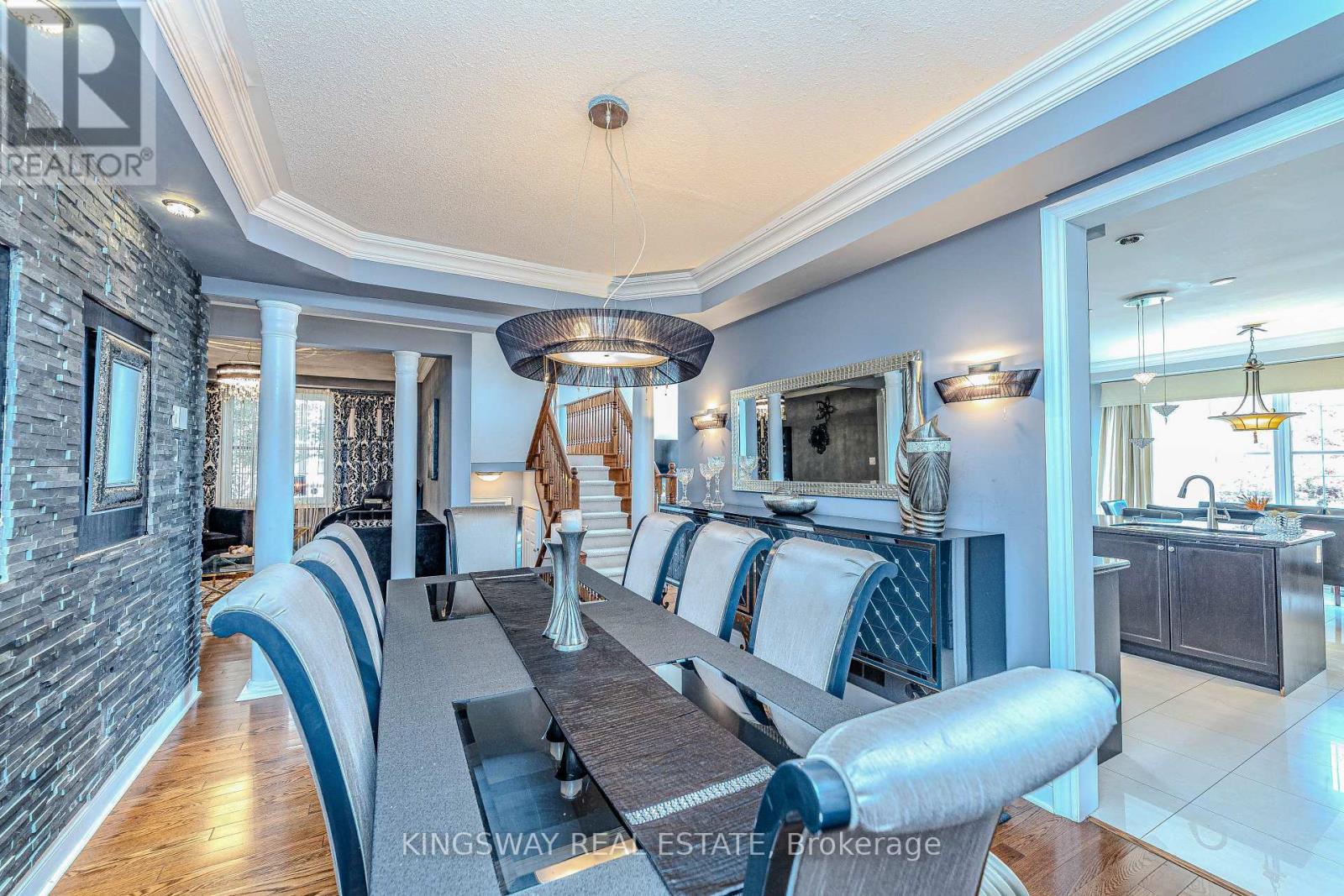 651 Via Romano Boulevard, Vaughan, Ontario  L6A 0G1 - Photo 7 - N12958824