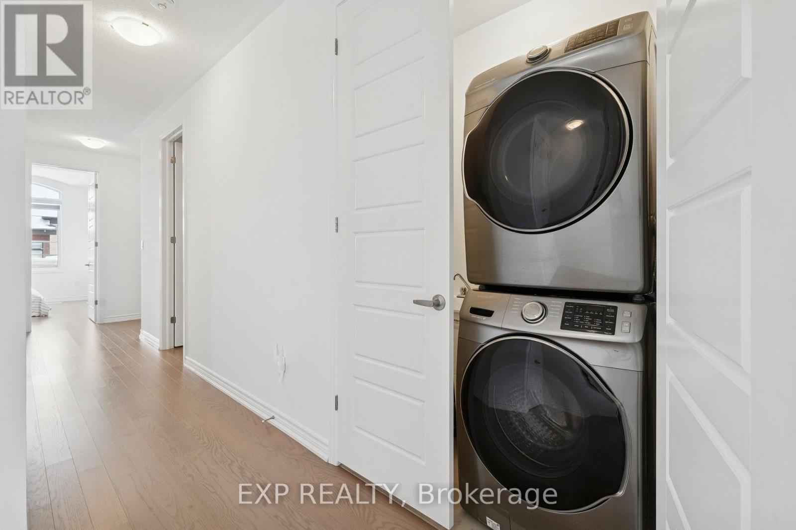 99 Mcbride Trail, Barrie, Ontario  L9J 0Y6 - Photo 13 - S12958820