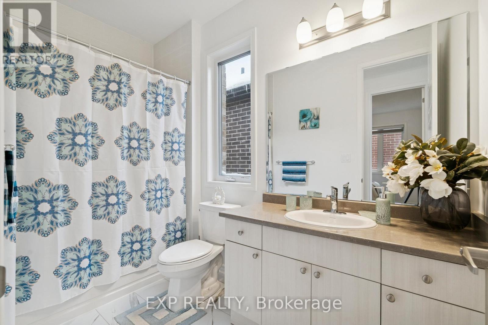 99 Mcbride Trail, Barrie, Ontario  L9J 0Y6 - Photo 14 - S12958820