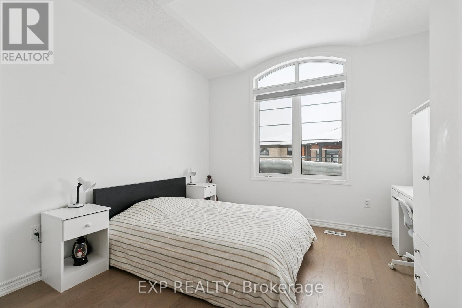 99 Mcbride Trail, Barrie, Ontario  L9J 0Y6 - Photo 16 - S12958820