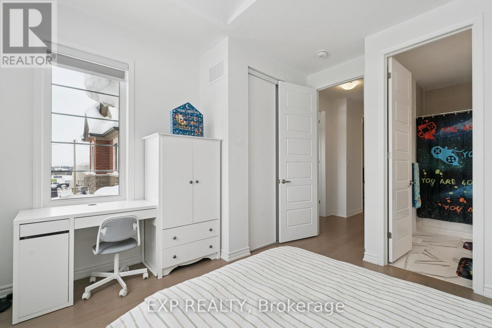 99 Mcbride Trail, Barrie, Ontario  L9J 0Y6 - Photo 17 - S12958820