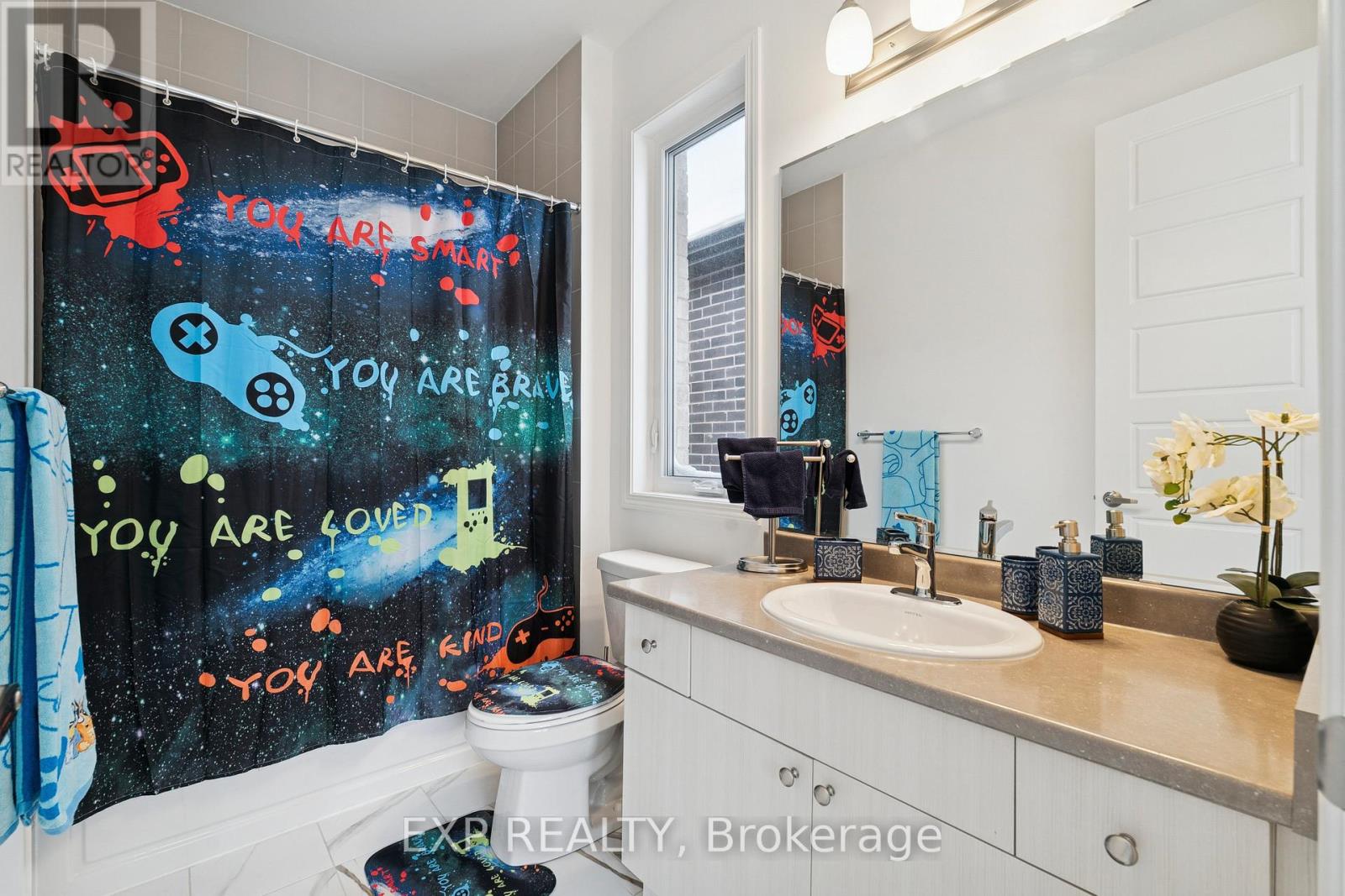 99 Mcbride Trail, Barrie, Ontario  L9J 0Y6 - Photo 18 - S12958820