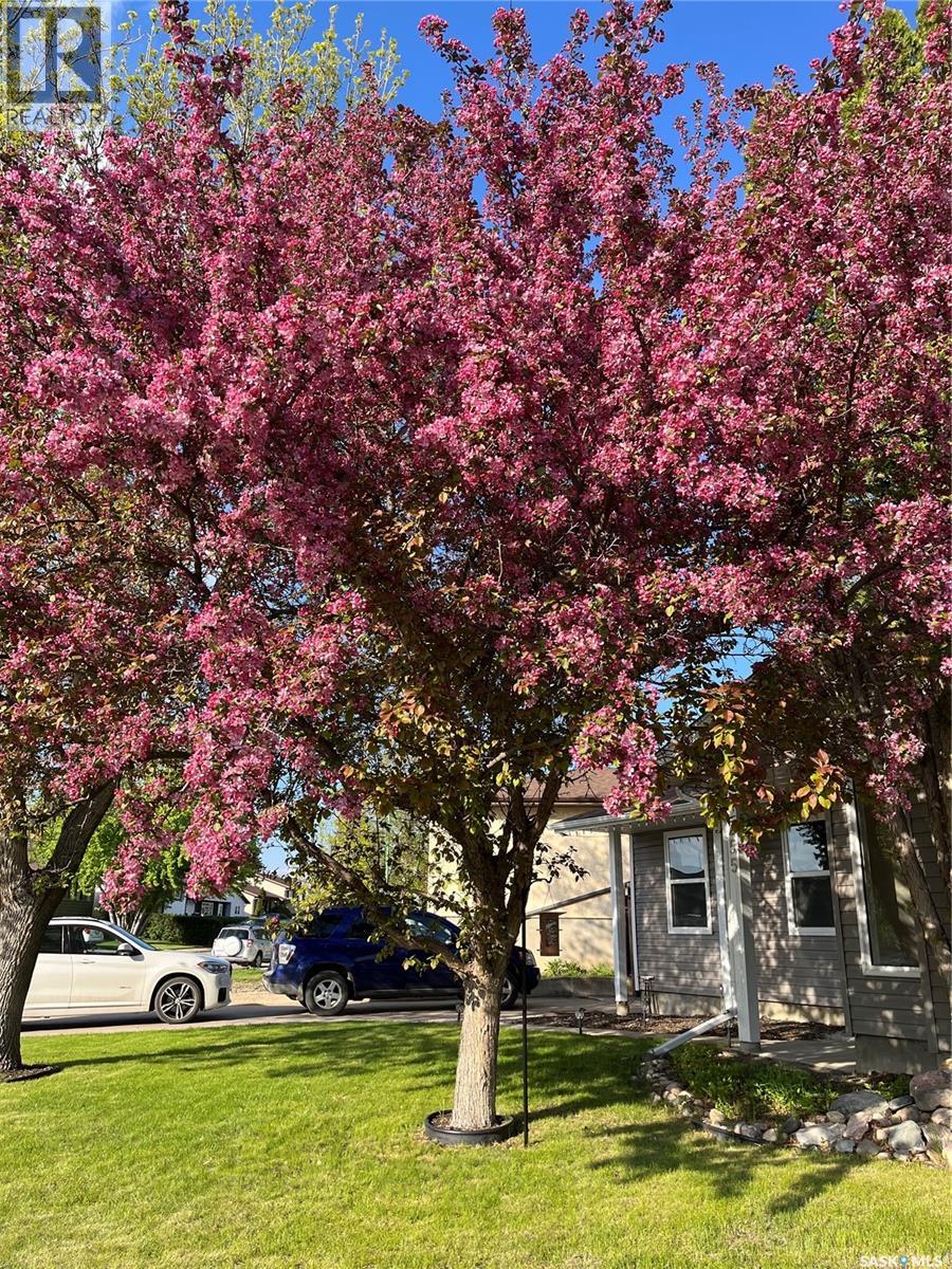 255 Wrigley Crescent, Saskatoon, Saskatchewan  S7M 4Y3 - Photo 3 - SK032124
