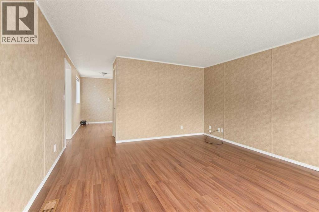 47, 4000 13 Avenue Se, Medicine Hat, Alberta  T1B 1J3 - Photo 5 - A2285004