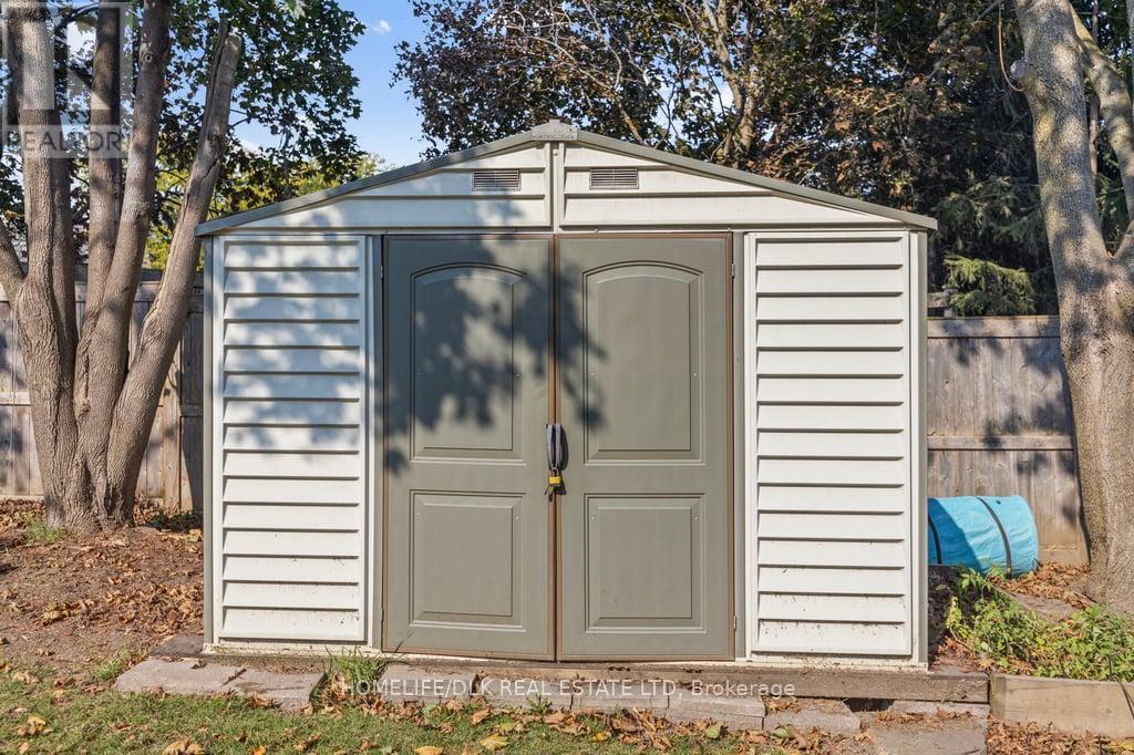 1182 Queensland Place, Brockville, Ontario  K6V 6A7 - Photo 32 - X12958754