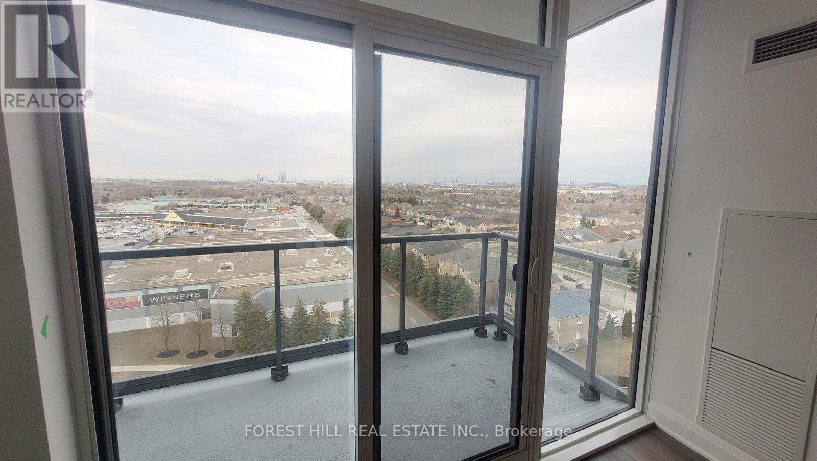 1011w - 10 Gatineau Drive, Vaughan, Ontario L4J 0L2 - Photo 13 - N12952036