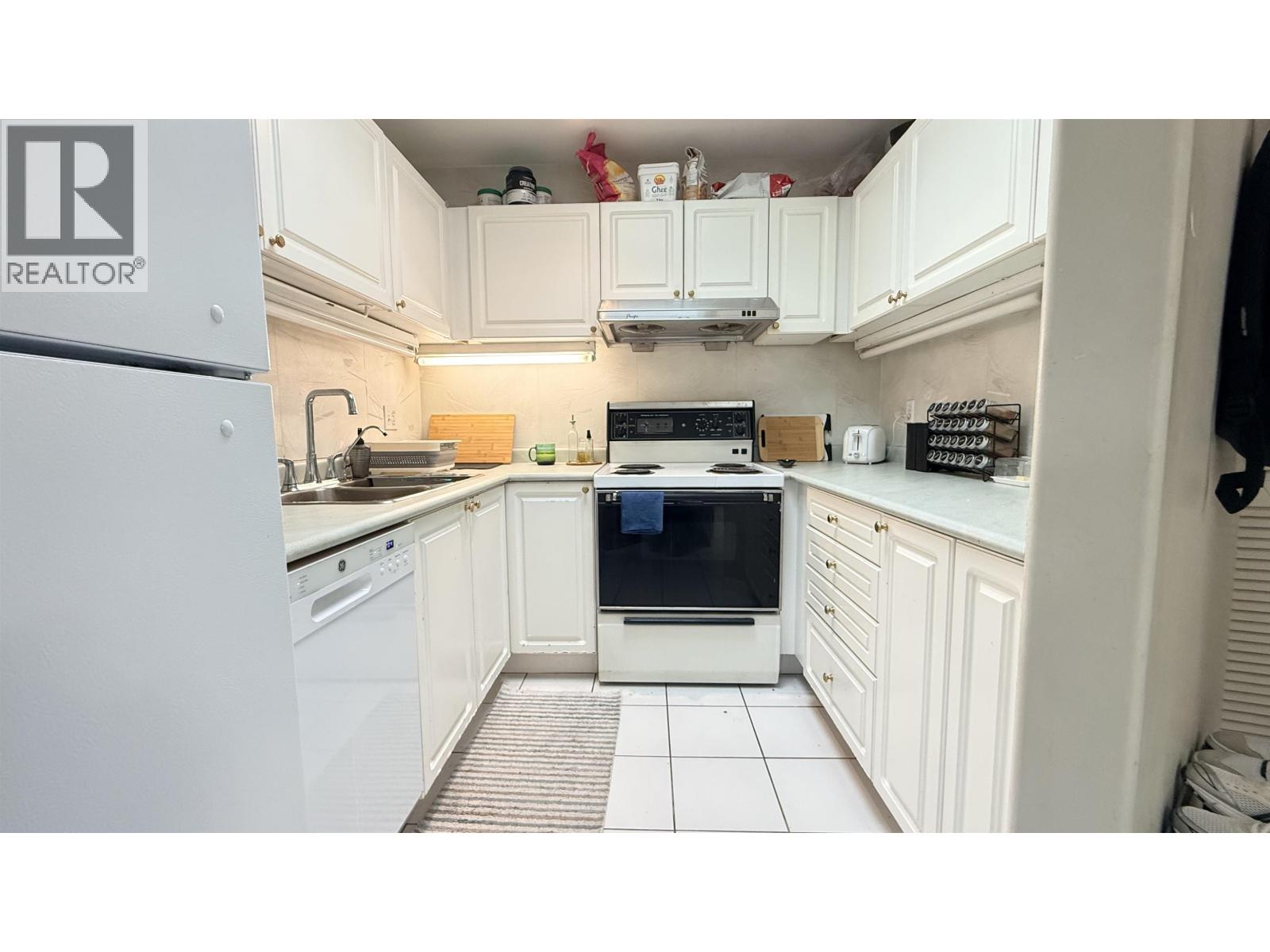 311 3131 Main Street, Vancouver, British Columbia  V5T 3G8 - Photo 5 - R3106985