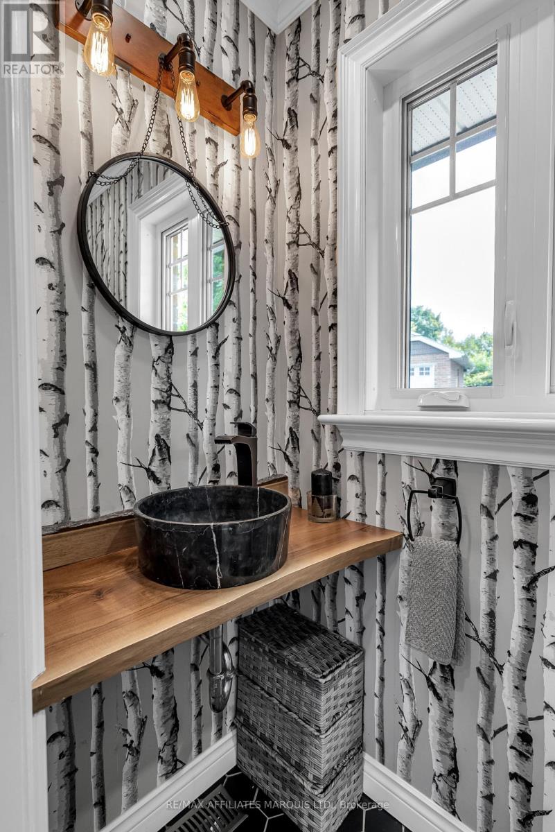 18833 Paragon Road, South Glengarry, Ontario  K6H 5R5 - Photo 18 - X12958834