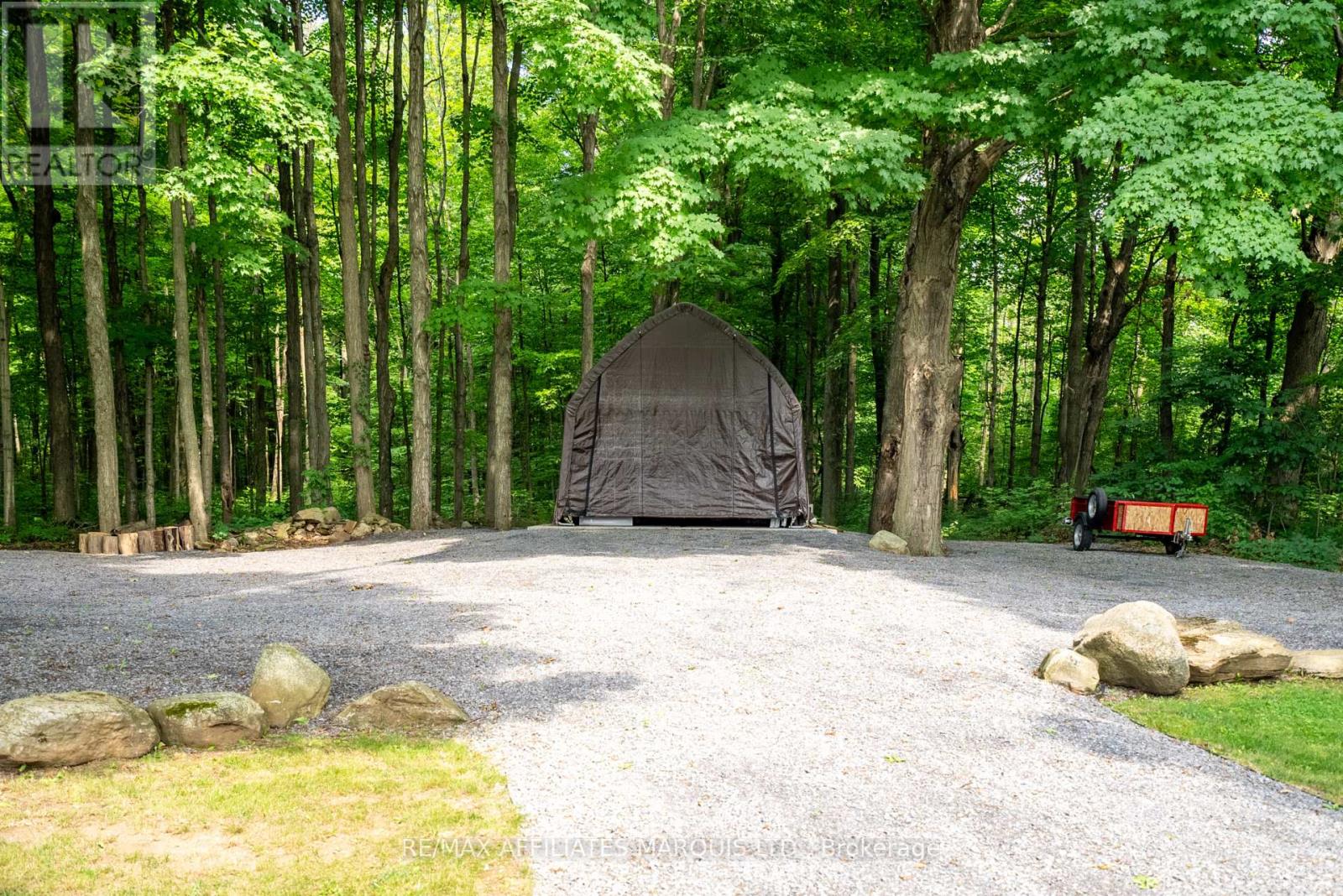 18833 Paragon Road, South Glengarry, Ontario  K6H 5R5 - Photo 50 - X12958834