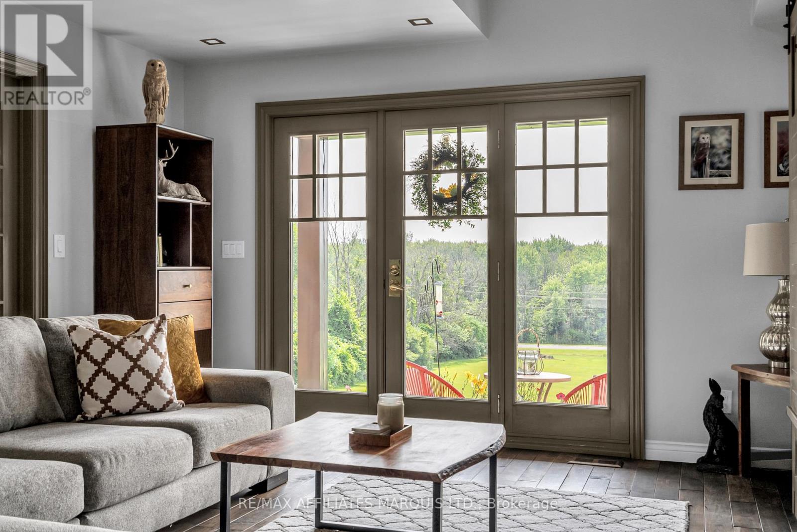 18833 Paragon Road, South Glengarry, Ontario  K6H 5R5 - Photo 7 - X12958834