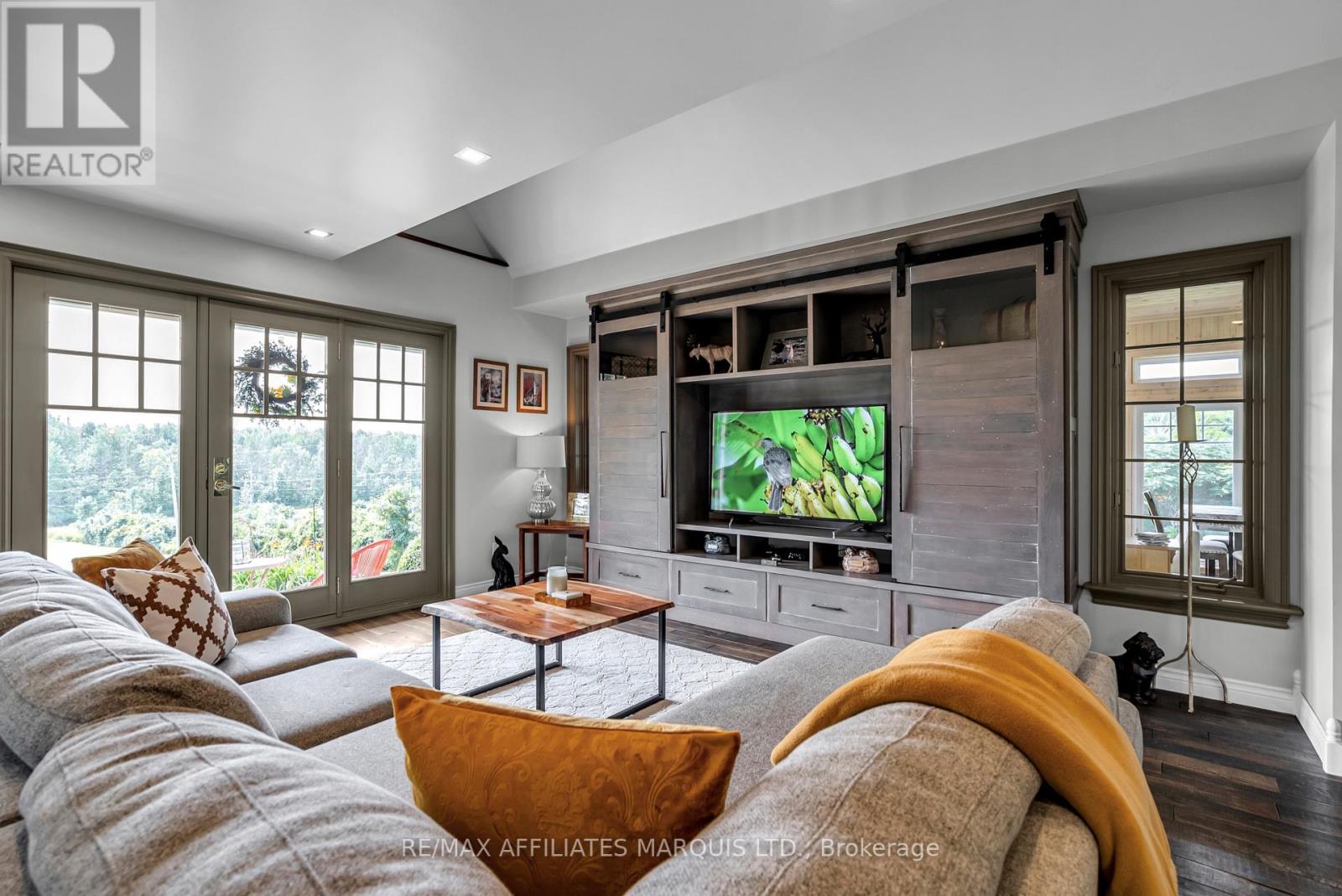 18833 Paragon Road, South Glengarry, Ontario  K6H 5R5 - Photo 8 - X12958834