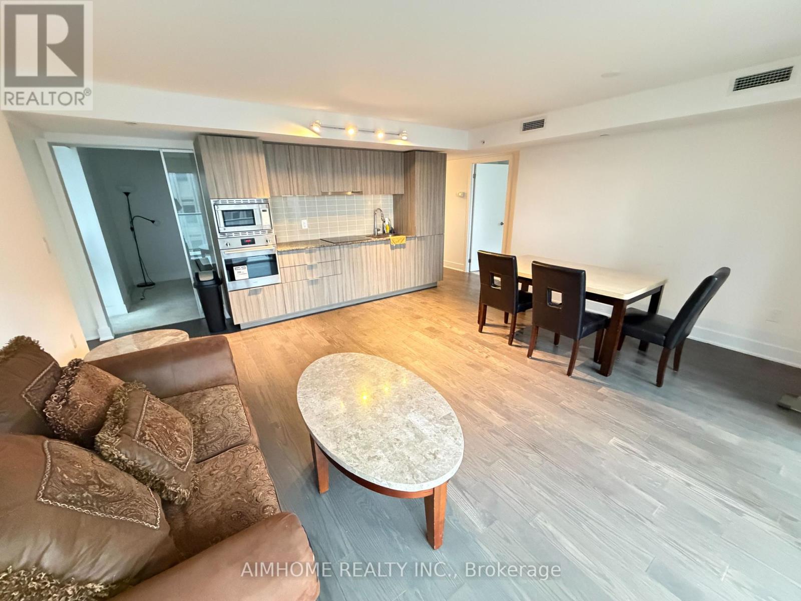 2014 - 955 Bay Street, Toronto, Ontario  M5S 0C6 - Photo 5 - C12835888