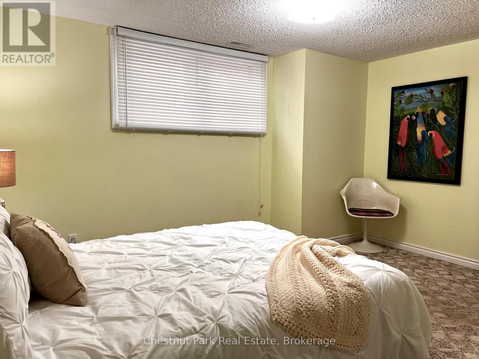 135 Christopher Avenue, Wasaga Beach, Ontario  L9Z 1S4 - Photo 24 - S12947514