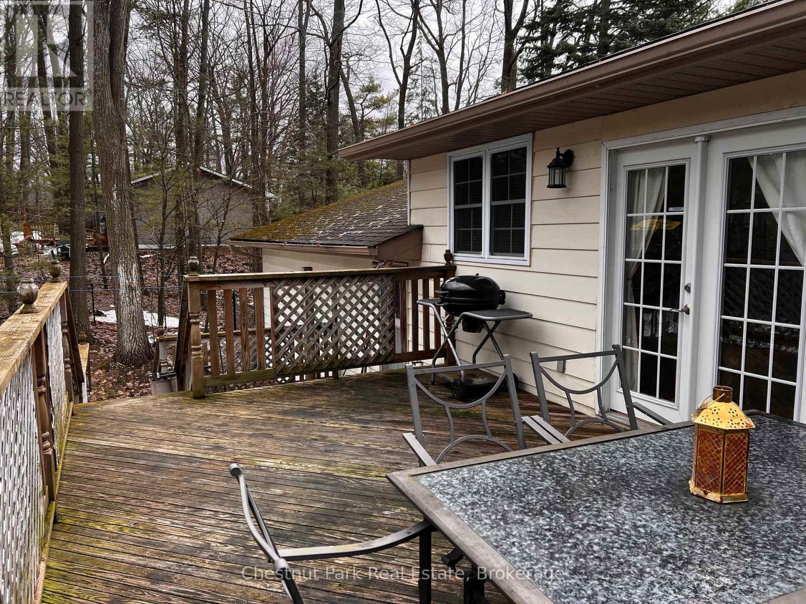 135 Christopher Avenue, Wasaga Beach, Ontario  L9Z 1S4 - Photo 26 - S12947514