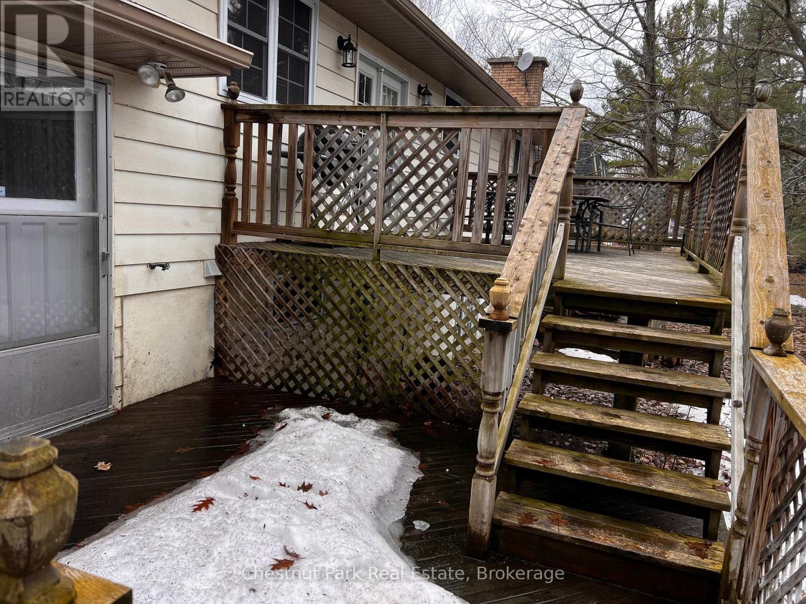 135 Christopher Avenue, Wasaga Beach, Ontario  L9Z 1S4 - Photo 34 - S12947514