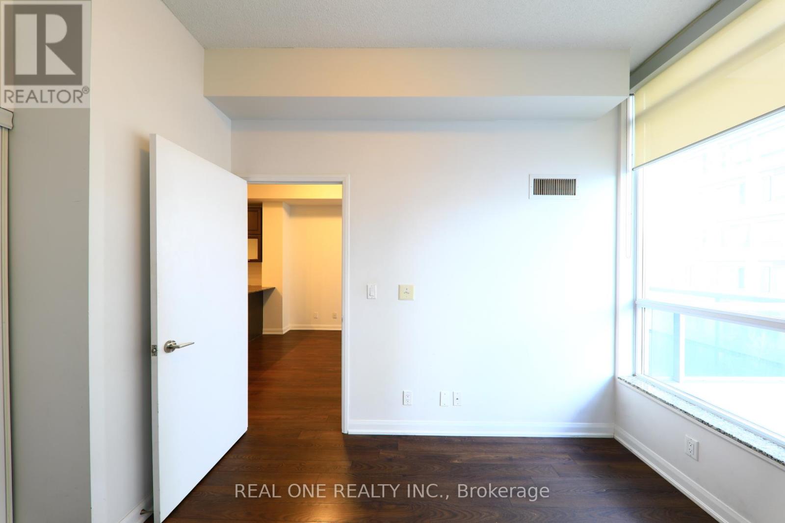 506 - 500 Sherbourne Street, Toronto, Ontario  M4X 1L1 - Photo 13 - C12958850