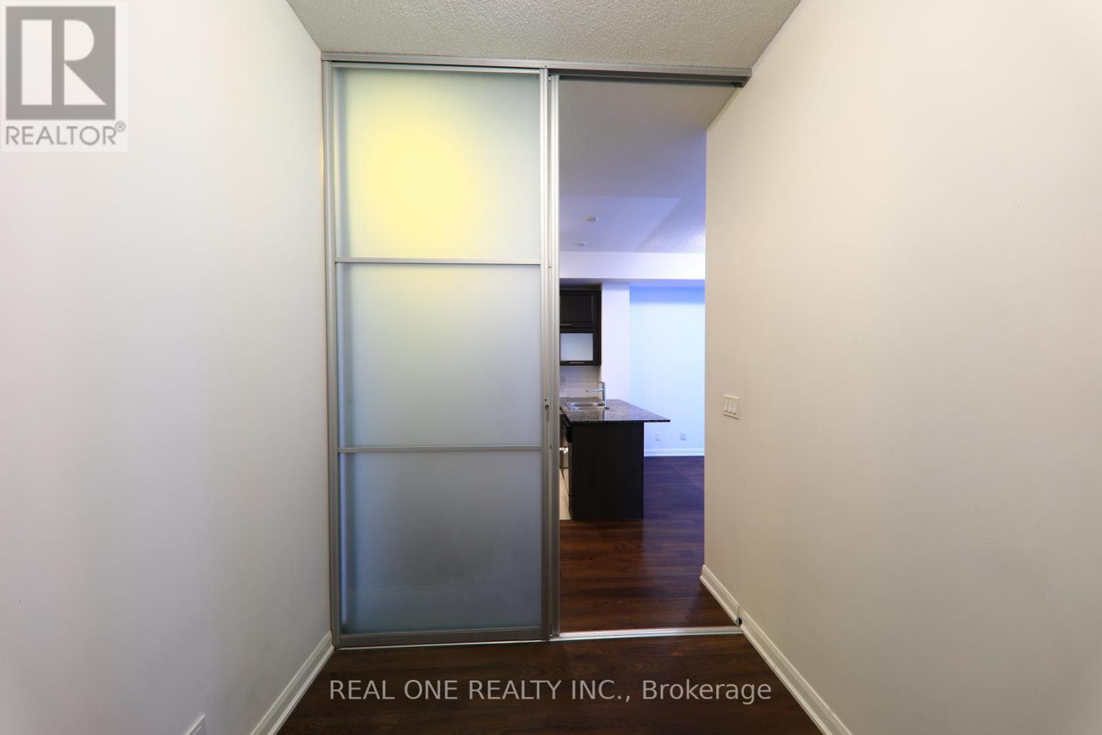 506 - 500 Sherbourne Street, Toronto, Ontario  M4X 1L1 - Photo 14 - C12958850