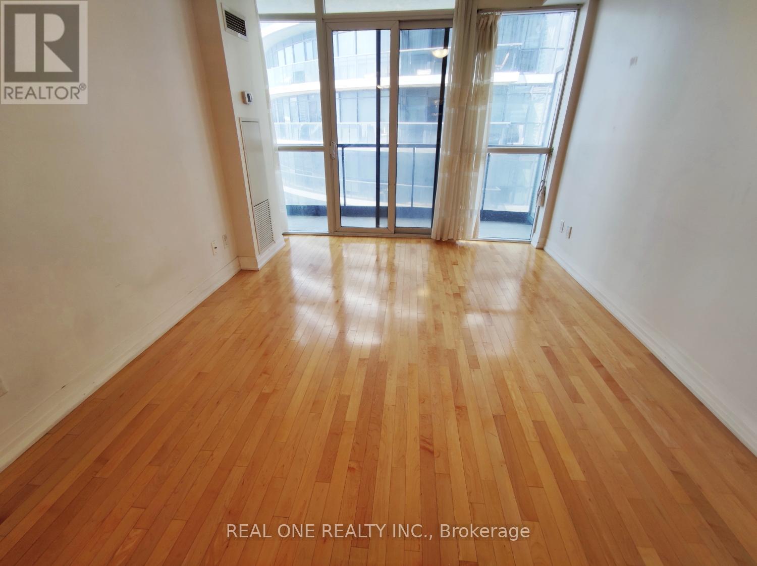 2606 - 25 Carlton Street, Toronto, Ontario  M5B 1L4 - Photo 12 - C12958858