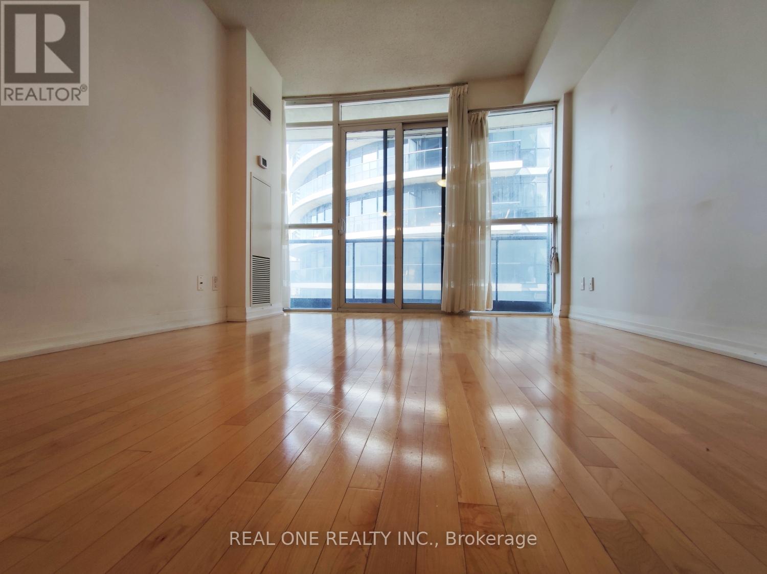 2606 - 25 Carlton Street, Toronto, Ontario  M5B 1L4 - Photo 15 - C12958858