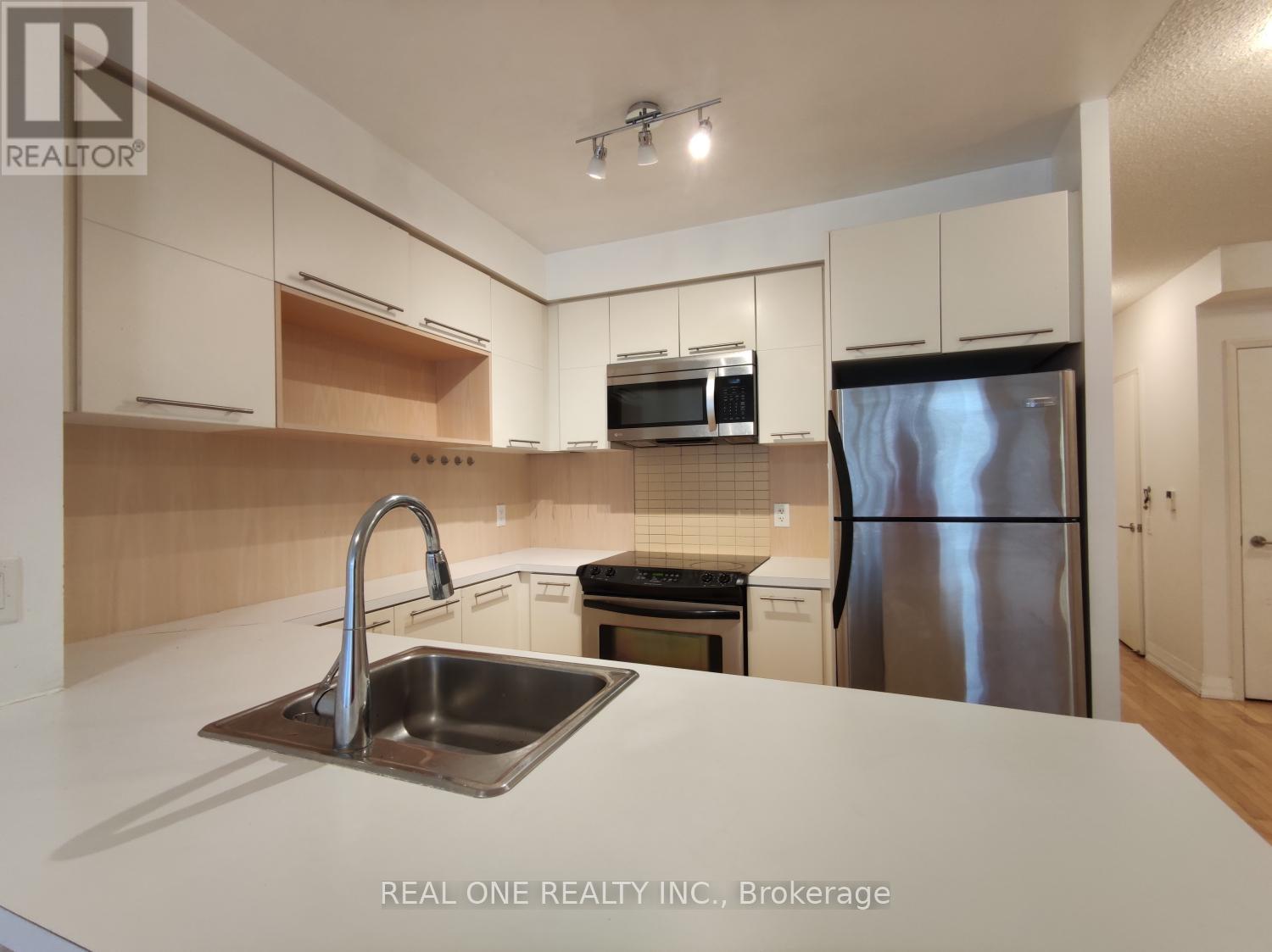 2606 - 25 Carlton Street, Toronto, Ontario  M5B 1L4 - Photo 17 - C12958858