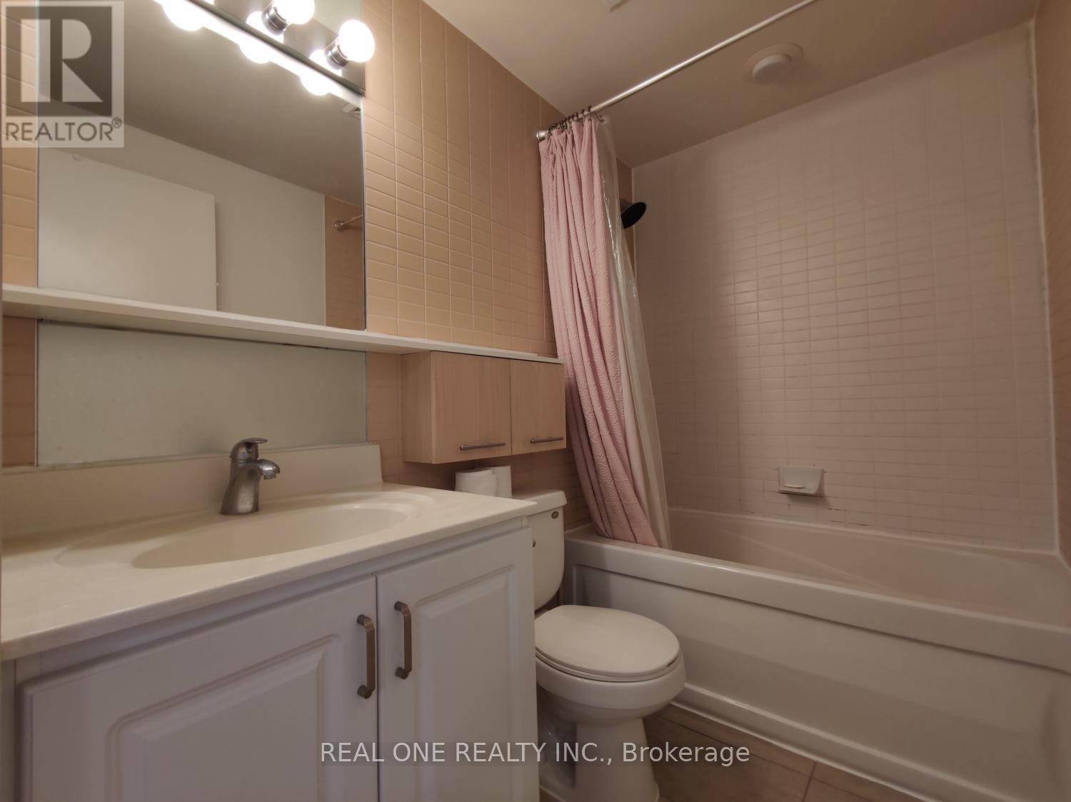 2606 - 25 Carlton Street, Toronto, Ontario  M5B 1L4 - Photo 22 - C12958858