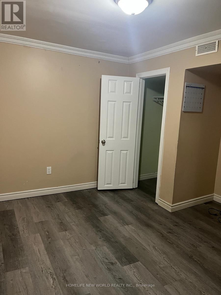 25 Tristan Crescent, Toronto, Ontario  M2H 1X2 - Photo 14 - C12958862