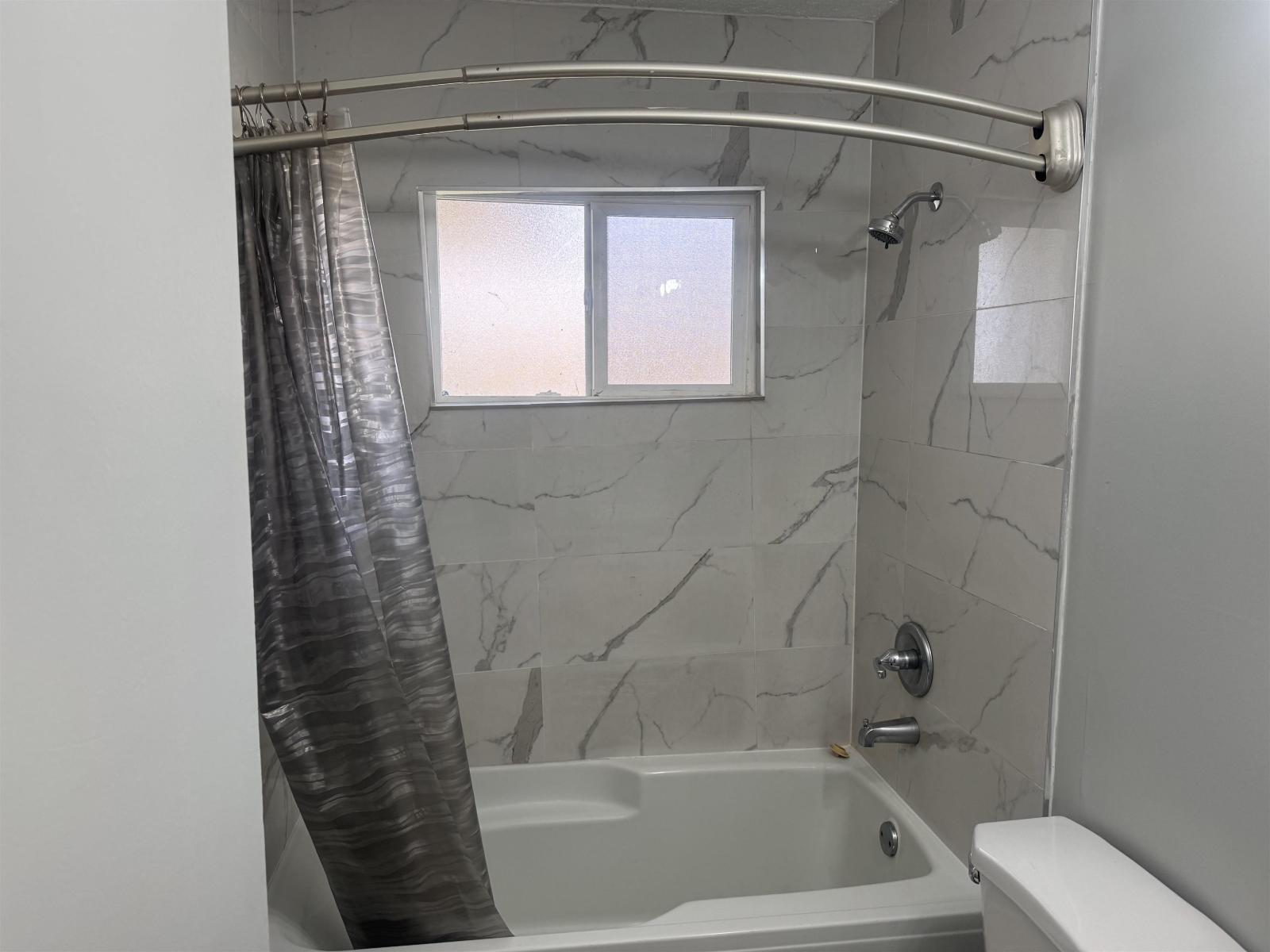 12893 114a Avenue, Surrey, British Columbia  V3R 2N1 - Photo 10 - R3106256