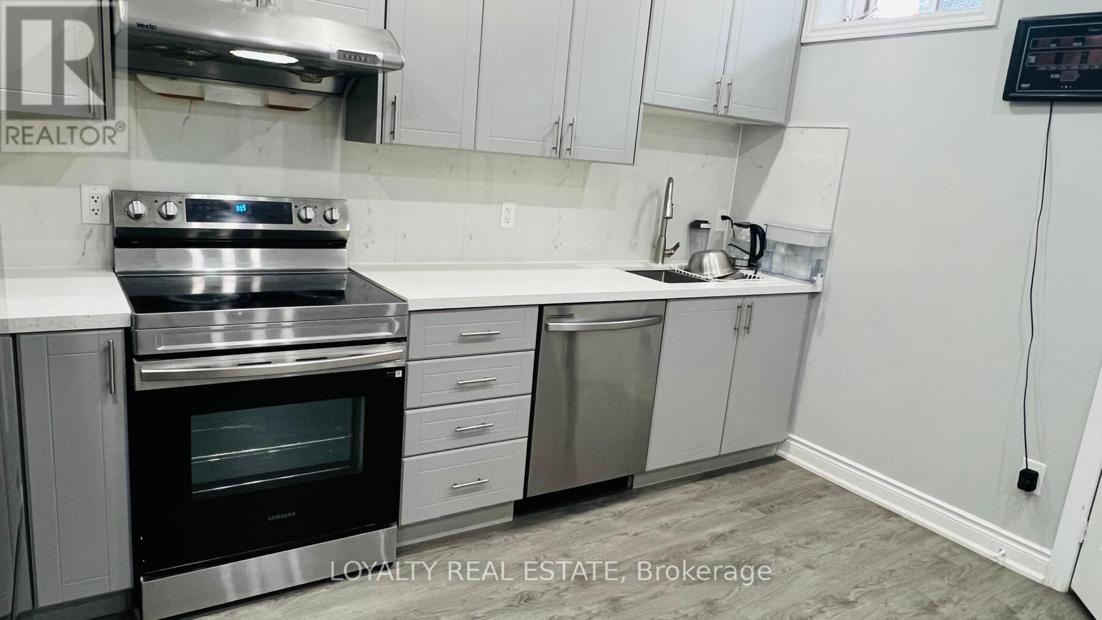 (Bsmt) - 1 Outbound Heights, Brampton, Ontario  L6X 5P6 - Photo 5 - W12958456