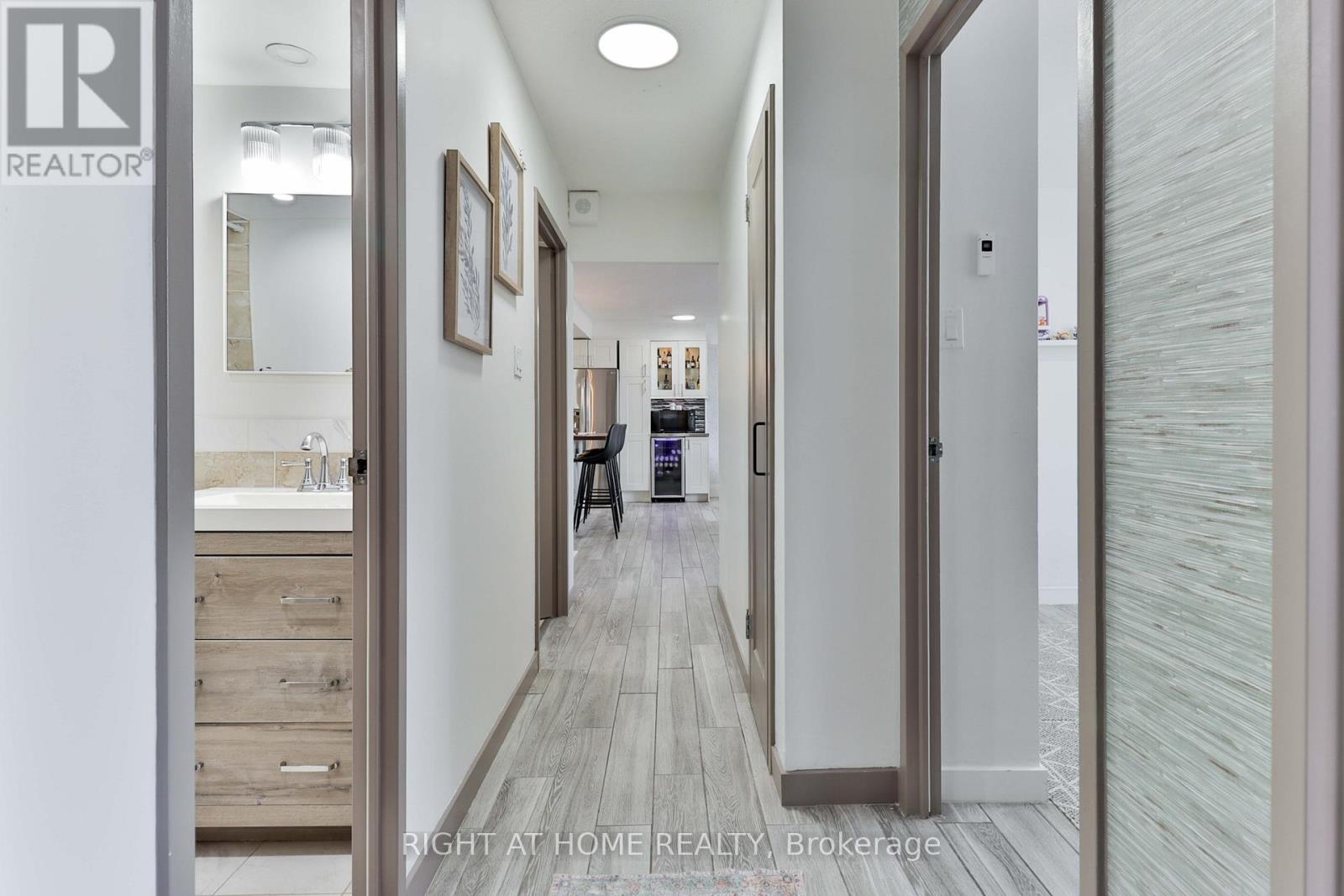 509 - 15 London Green Court, Toronto, Ontario  M3N 1K4 - Photo 17 - W12958854