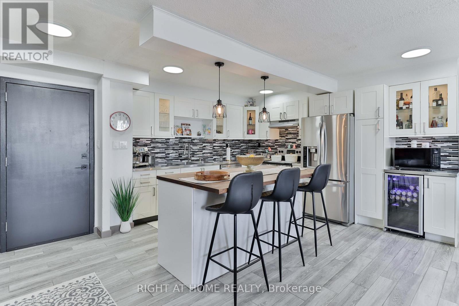 509 - 15 London Green Court, Toronto, Ontario  M3N 1K4 - Photo 19 - W12958854