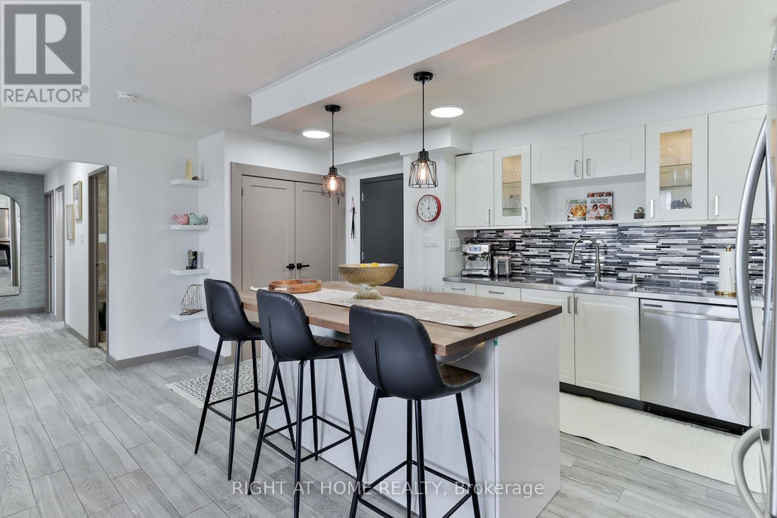 509 - 15 London Green Court, Toronto, Ontario  M3N 1K4 - Photo 21 - W12958854