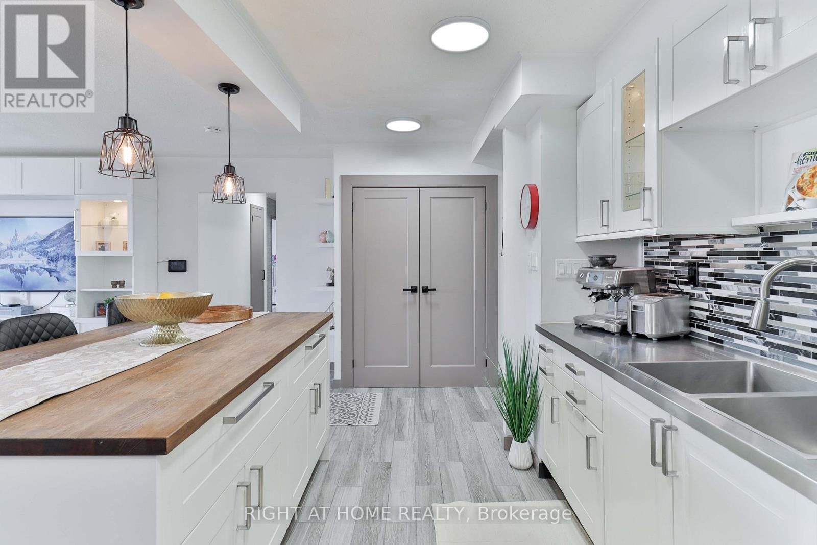 509 - 15 London Green Court, Toronto, Ontario  M3N 1K4 - Photo 23 - W12958854